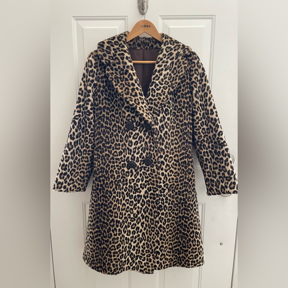 Vintage Carol Brent double-breasted faux leopard fur coat
